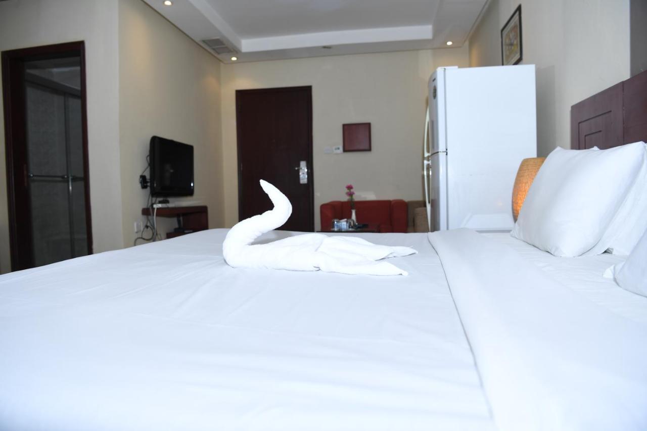 Continental Suite farwaniya Kuveyt Dış mekan fotoğraf