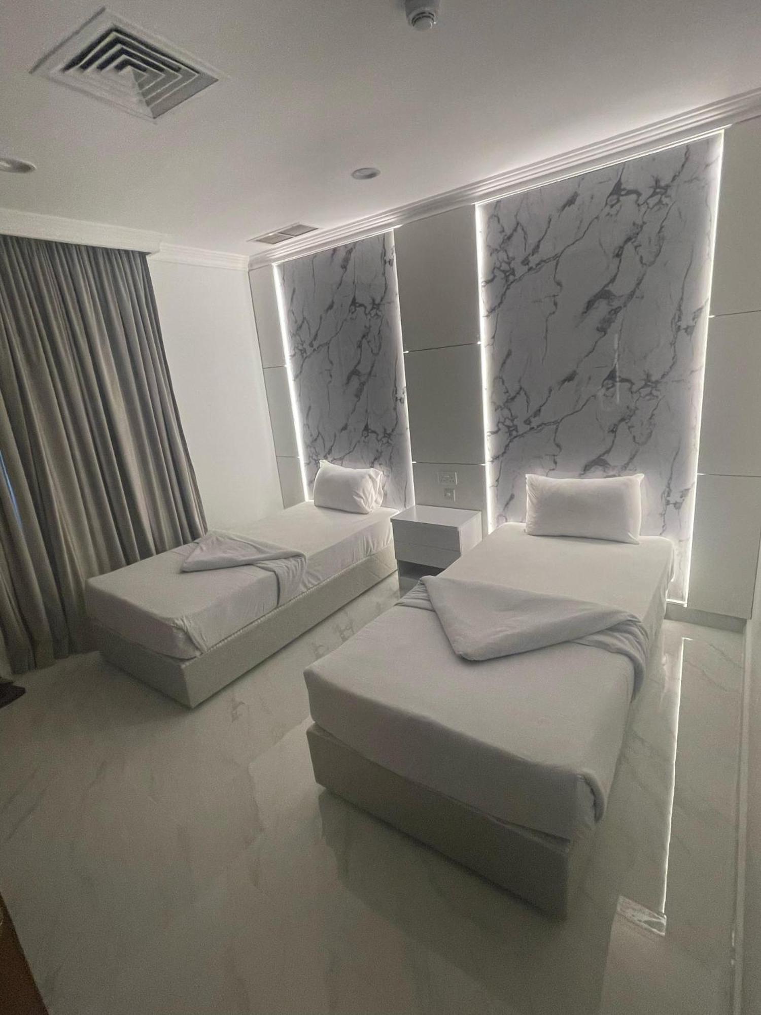 Continental Suite farwaniya Kuveyt Dış mekan fotoğraf