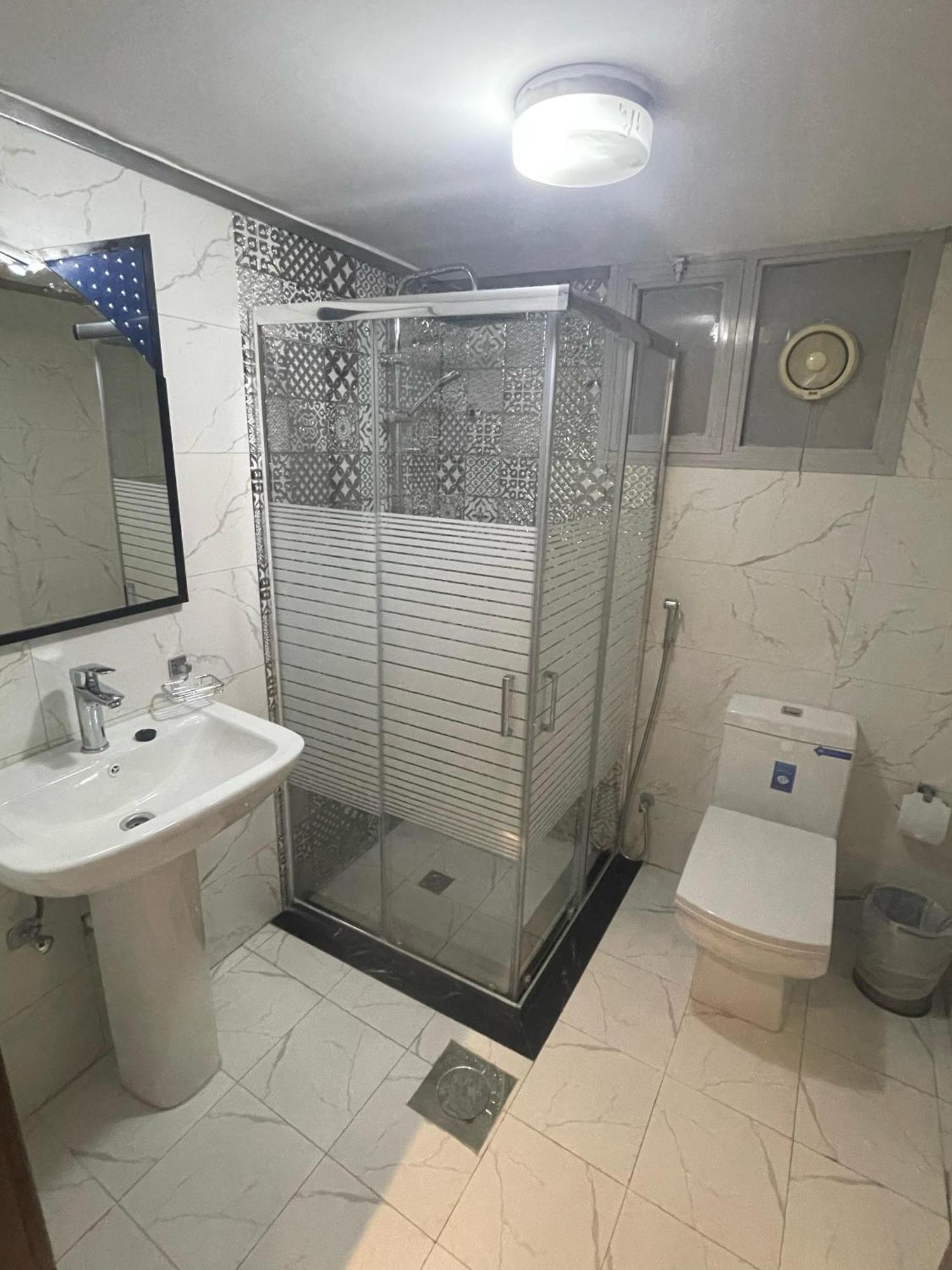 Continental Suite farwaniya Kuveyt Dış mekan fotoğraf